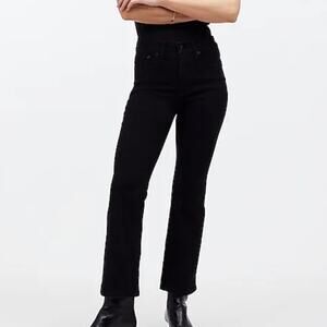 Madewell Women's Mid Rise Flare Kickout Crop Jean Size 26 Tall Black